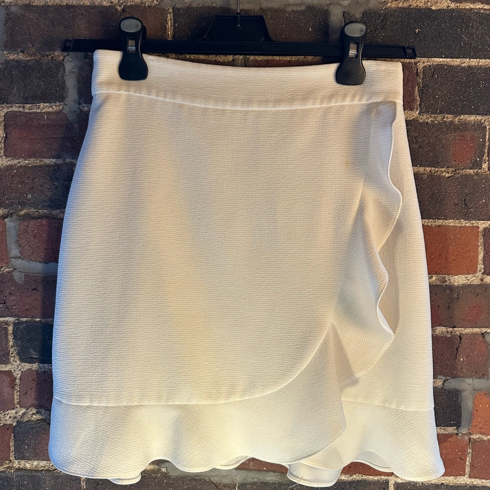 Club Monaco White Asymmetrical Wrap Skirt